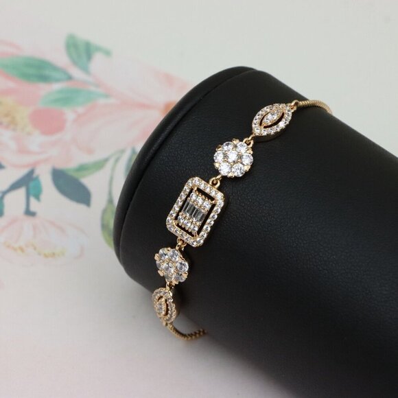 Elegant Rose Gold A-Bracelet with Sparkling Stones, Adjustable Size, XPAB0648 - Picture 5 of 12